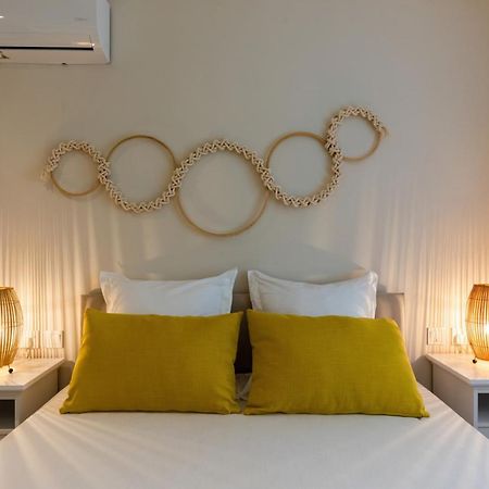 Les Cerisiers Beach Residence, Cosy And Modern 3 Bedroom Apartment Located 50 Metres From The Beach And From All Amenities And Restaurants On The Coastal Road Flic en Flac Екстер'єр фото